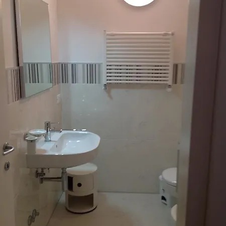 Florence Central Apartment